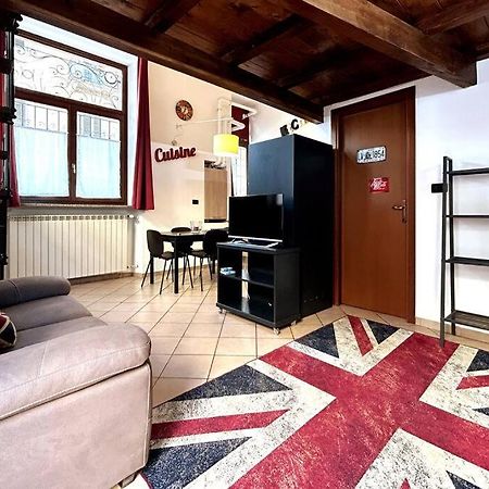 Grazioso Loft A 5 Minuti Dal Centro Di Torino Apartment ภายนอก รูปภาพ